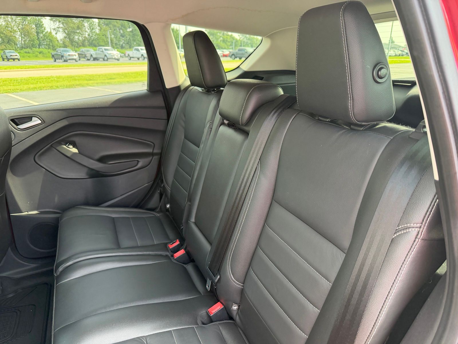 2014 Ford Escape image 11