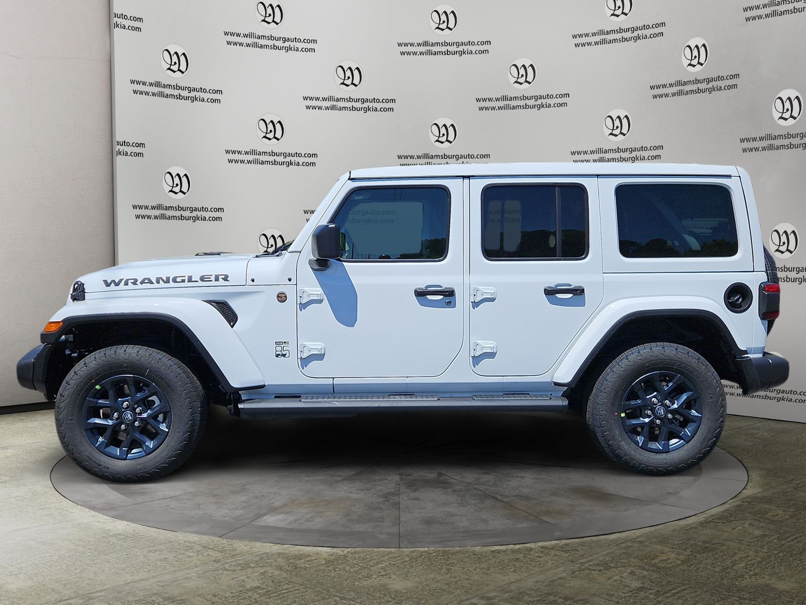 View vehicle photo 2