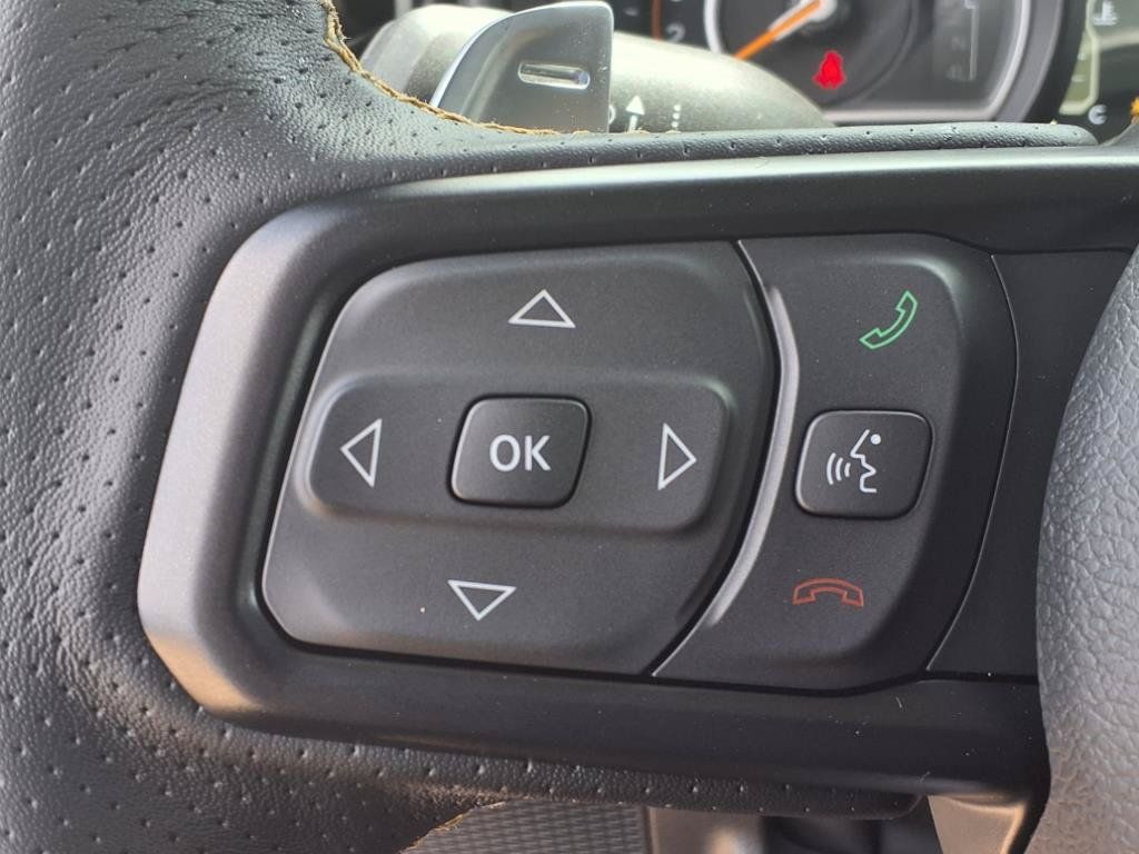 2025 Jeep Wrangler Rubicon 392 - 9
