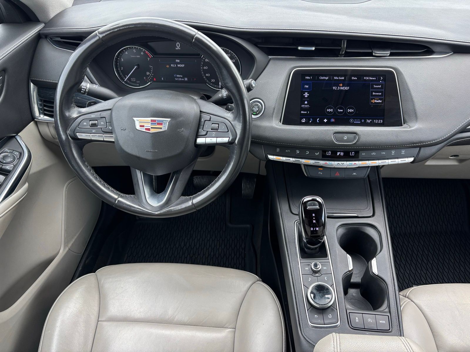 View vehicle photo 5