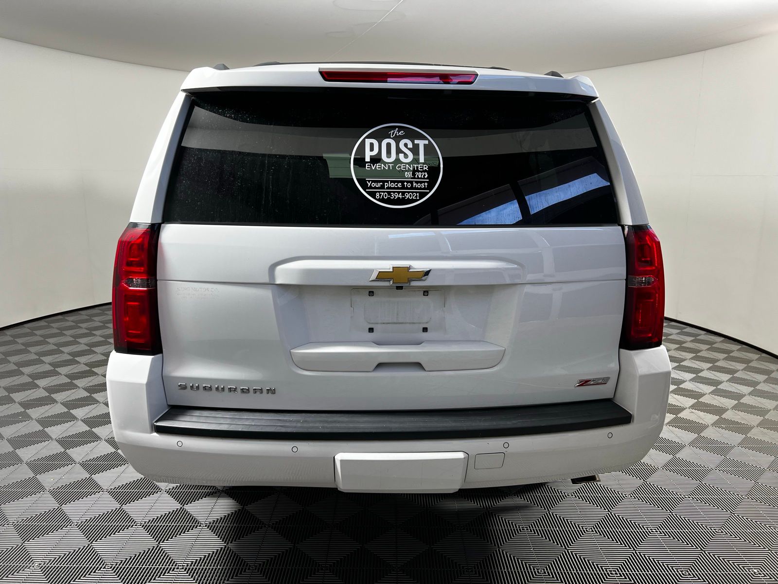 Thumbnail: 2019 Chevrolet Suburban - 5