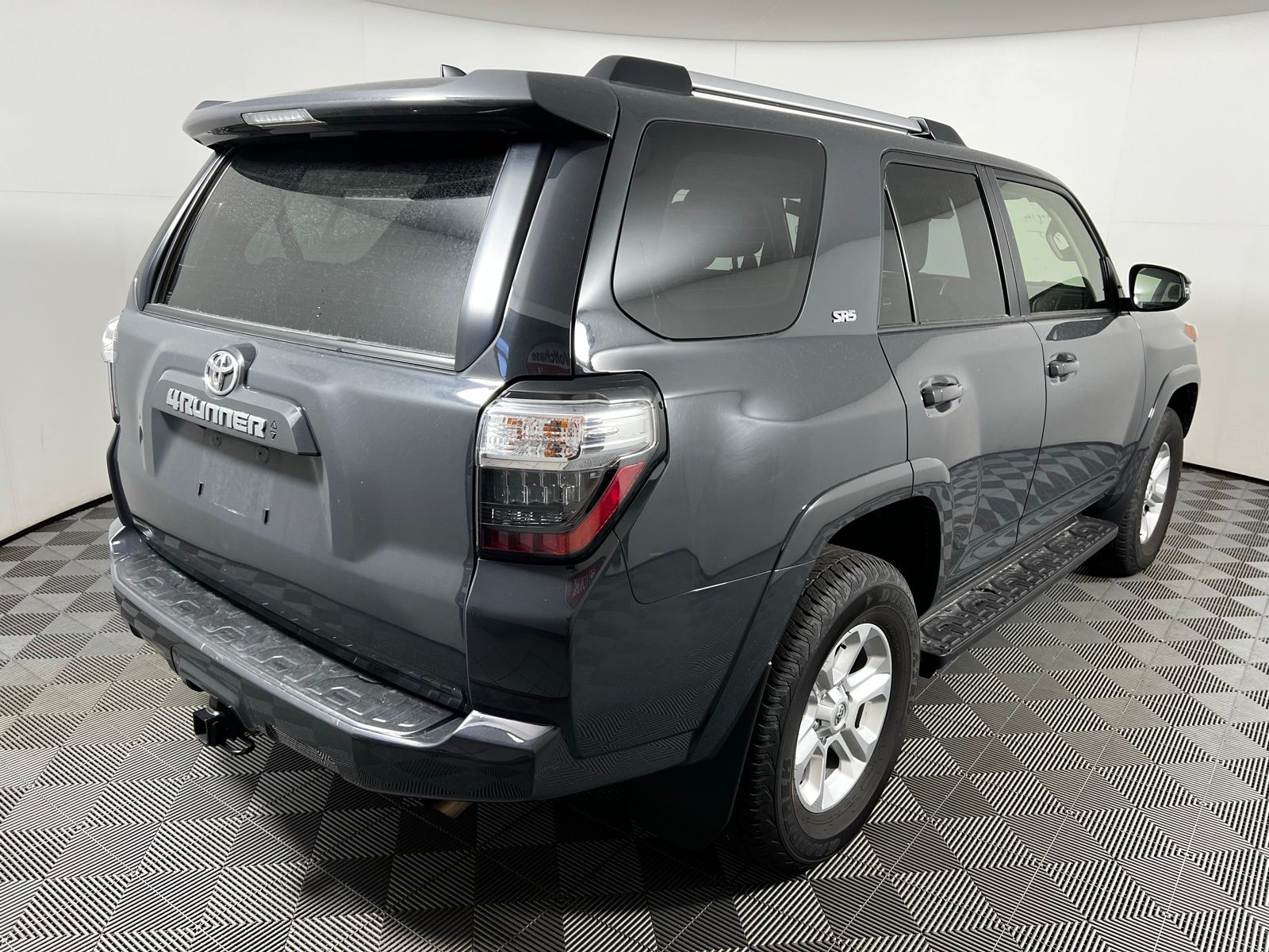 2024 Toyota 4Runner SR5 5