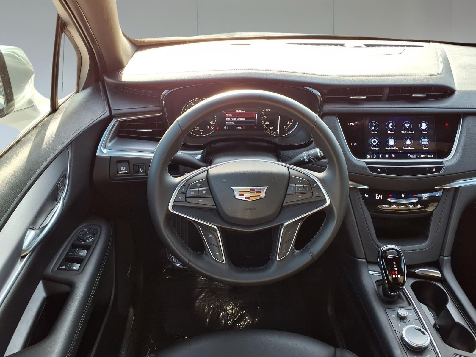 2024 Cadillac XT5 Luxury White at South Houston Nissan