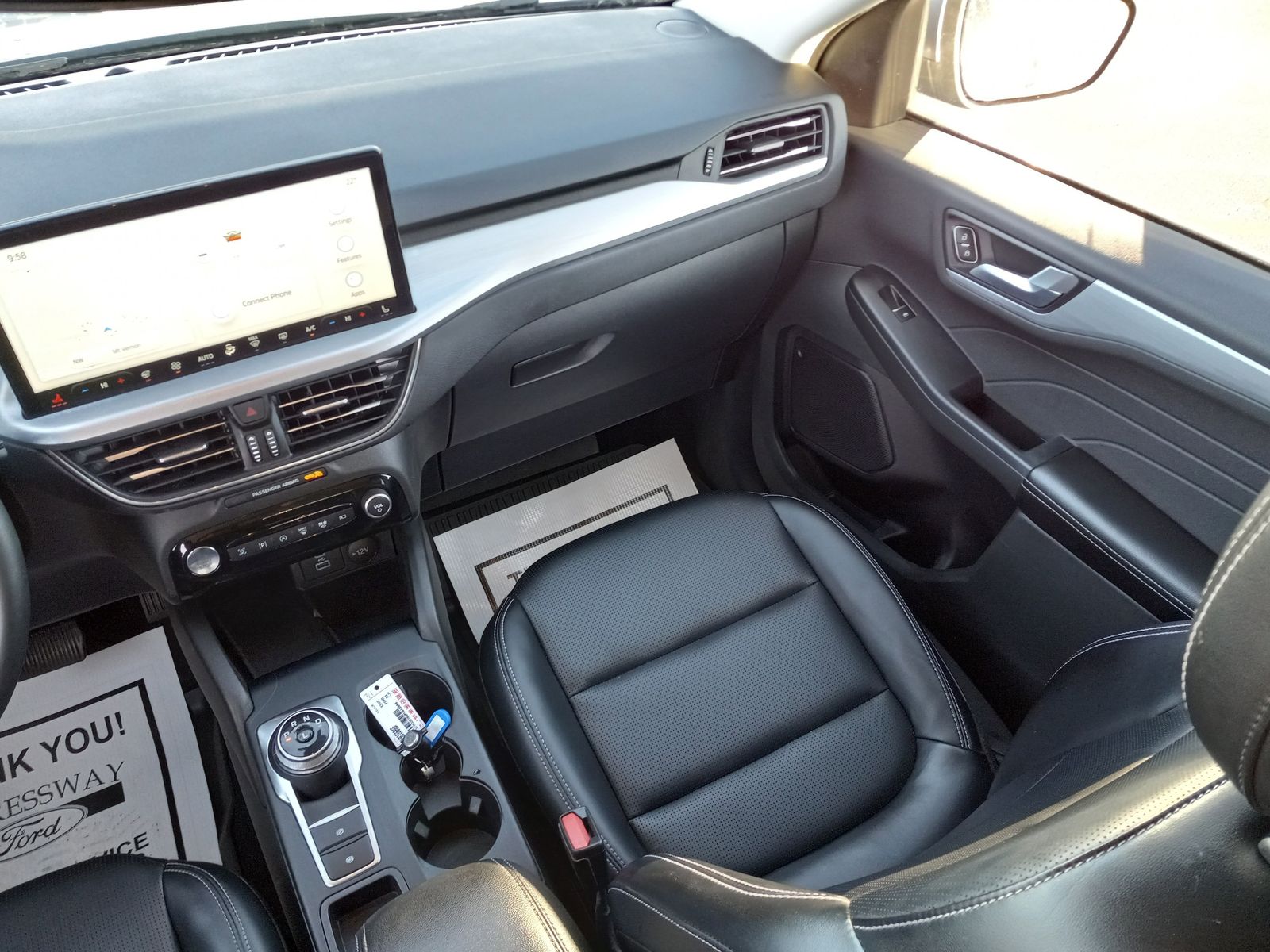 2023 Ford Escape image 16