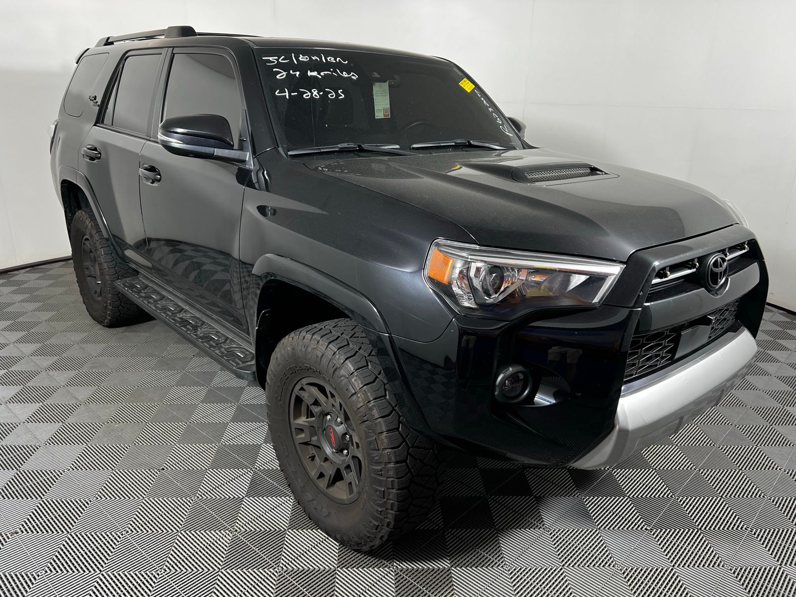 2024 Toyota 4Runner TRD Off Road 3