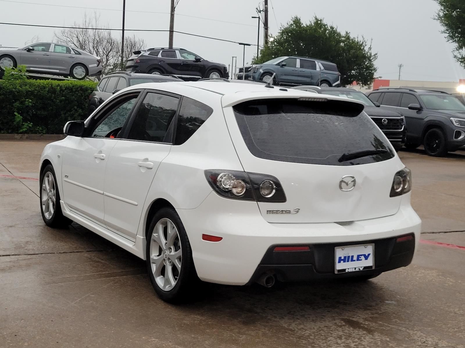 used 2009 Mazda Mazda3 car, priced at $5,990