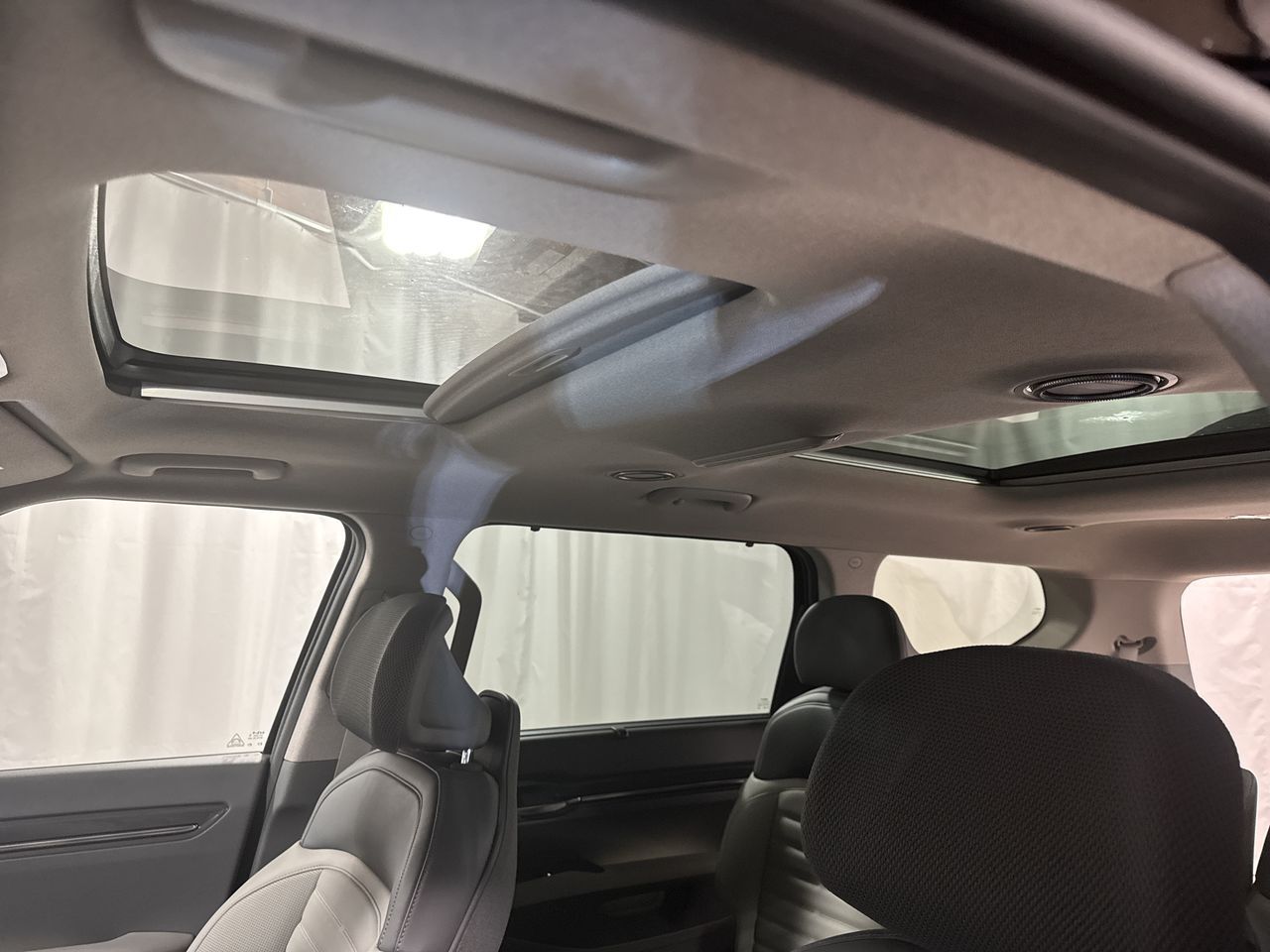 2026 Kia EV9 Land AWD photo 27