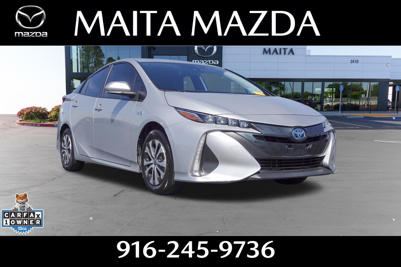 Classic Silver Metallic 2022 Toyota Prius Prime XLE FWD Hatchback Front-Wheel Drive Continuously Variable Transmission