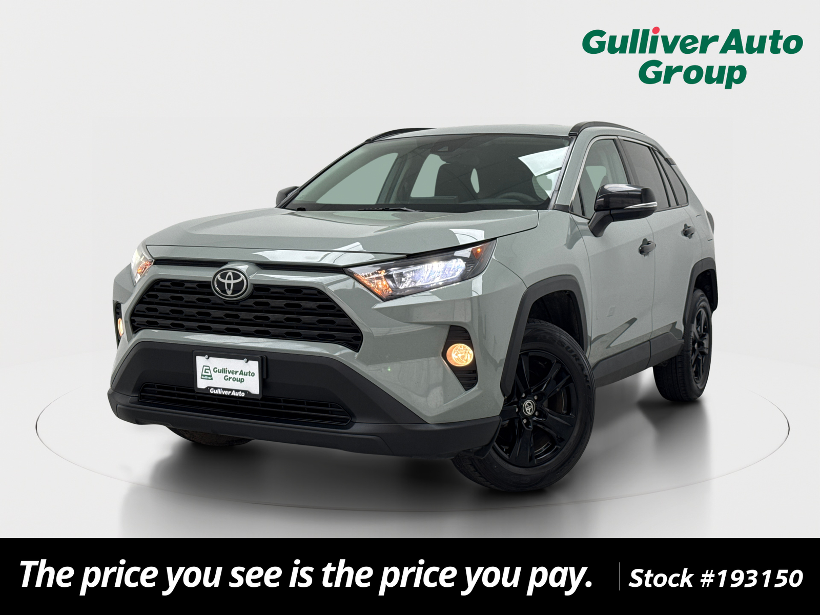 2021 Toyota RAV4 XLE AWD's photo