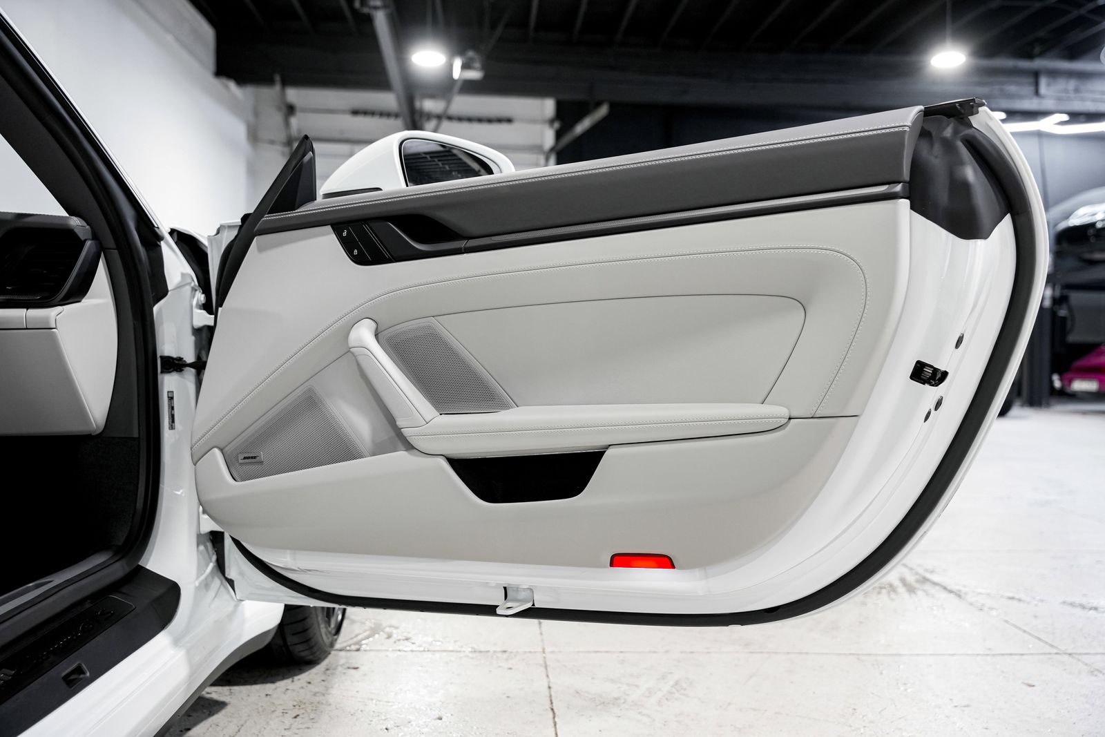 2022 Porsche 911 Carrera GTS — photo 26