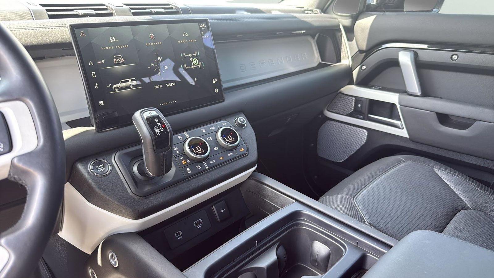 Used Car 2024 Land Rover Defender 130  X-dynamic Se For Sale Under $80,000 In Austin, Texas