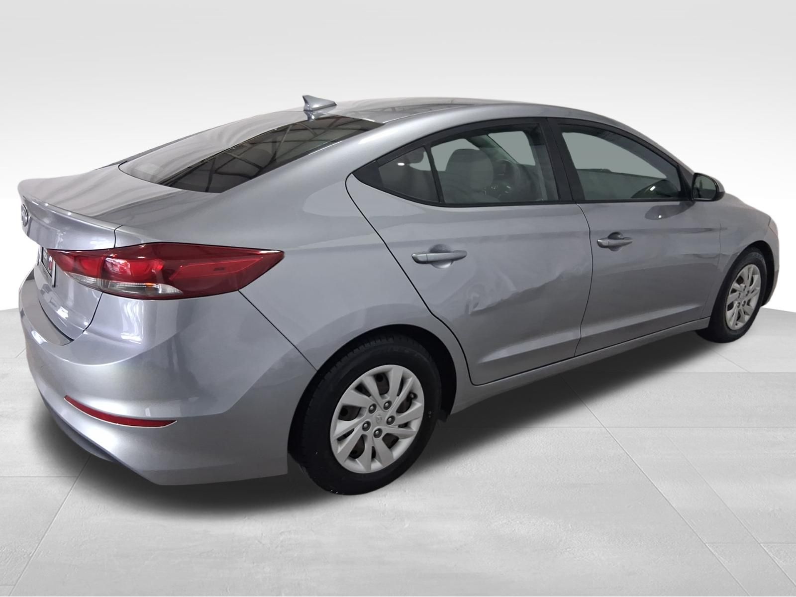 Used Car 2017 Hyundai Elantra  Se For Sale Under $10,000 In Austin, Texas