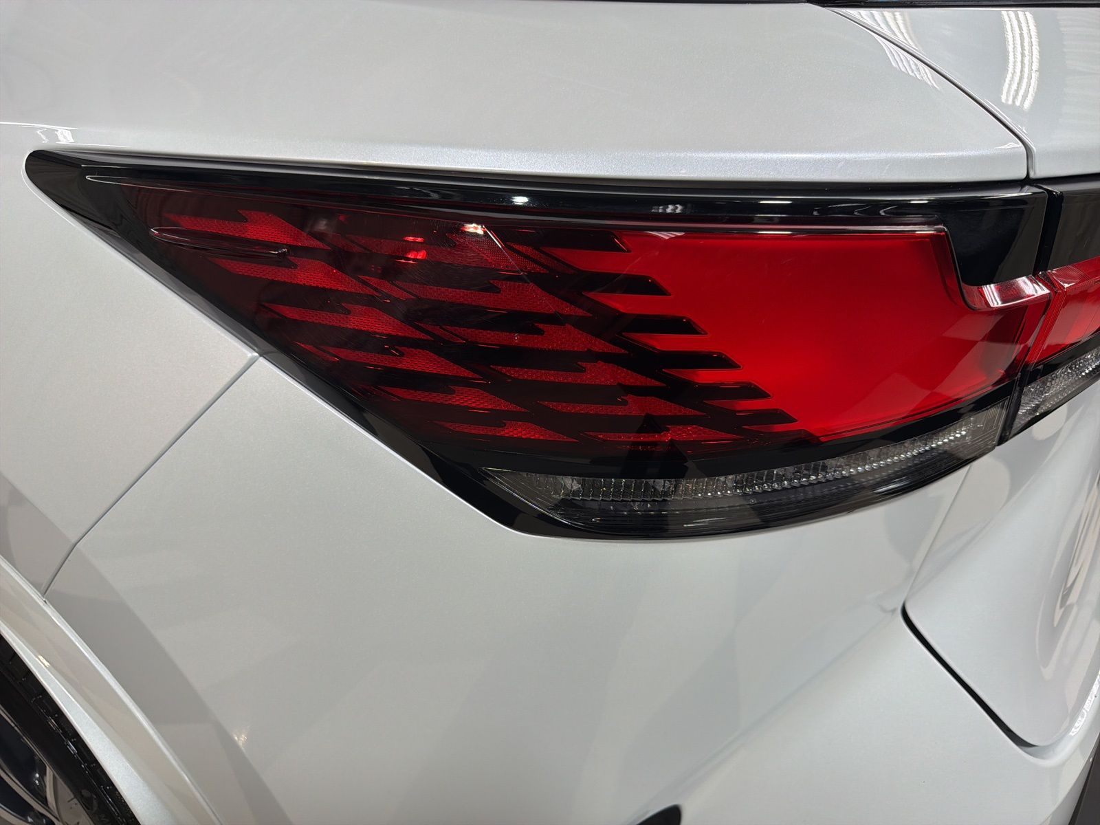 Used 2025 White Lexus 350 Premium image 54