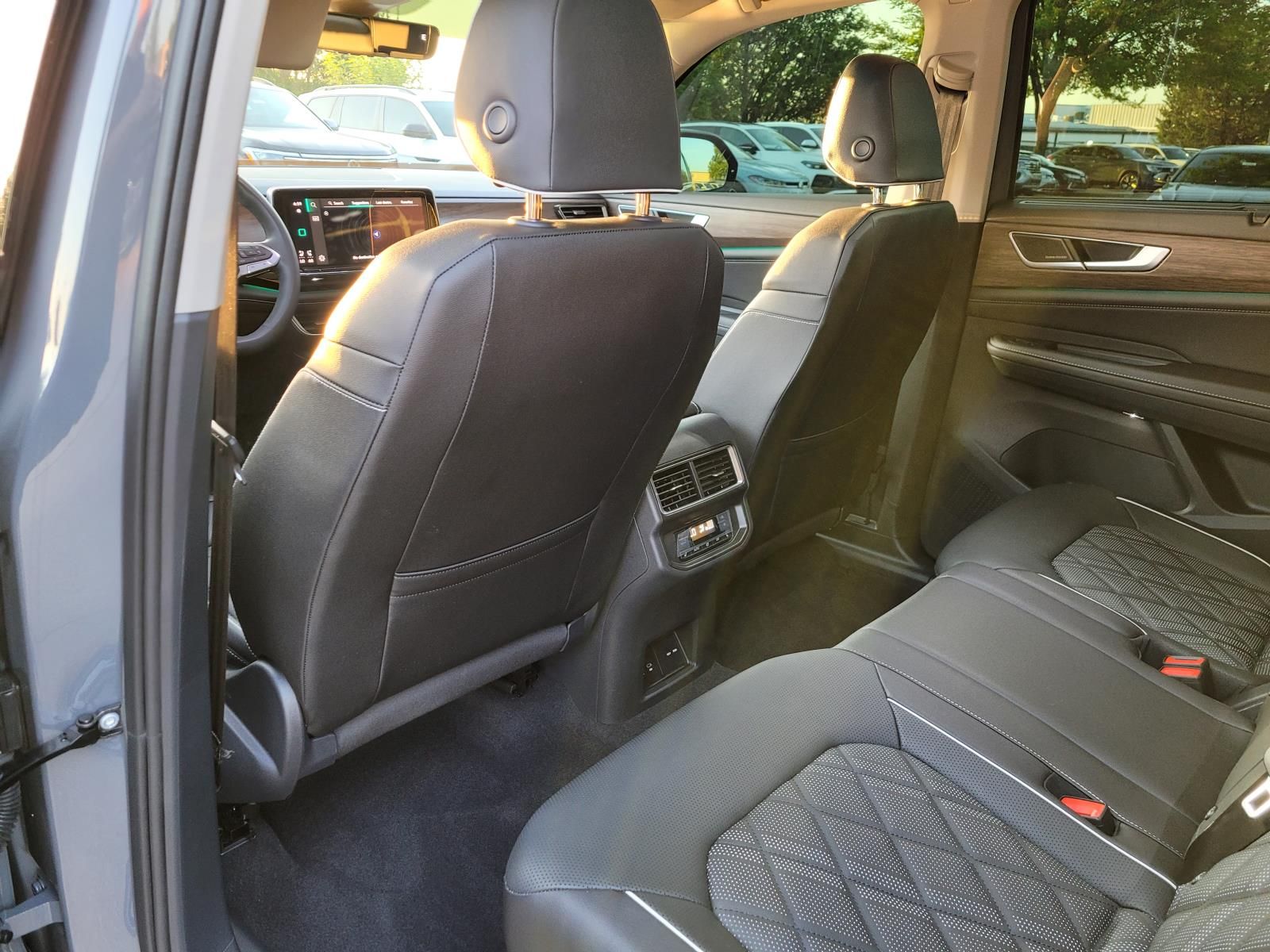 used 2025 Volkswagen Atlas car, priced at $44,900