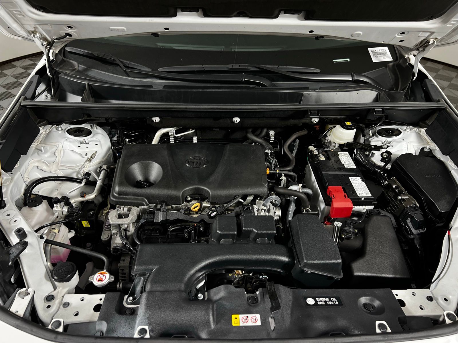 Thumbnail: 2024 Toyota RAV4 - 9