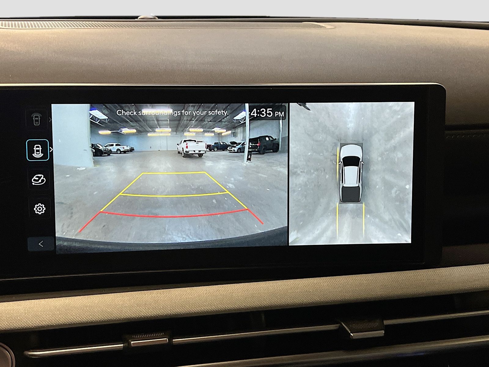 Used 2025 White Hyundai Limited image 14