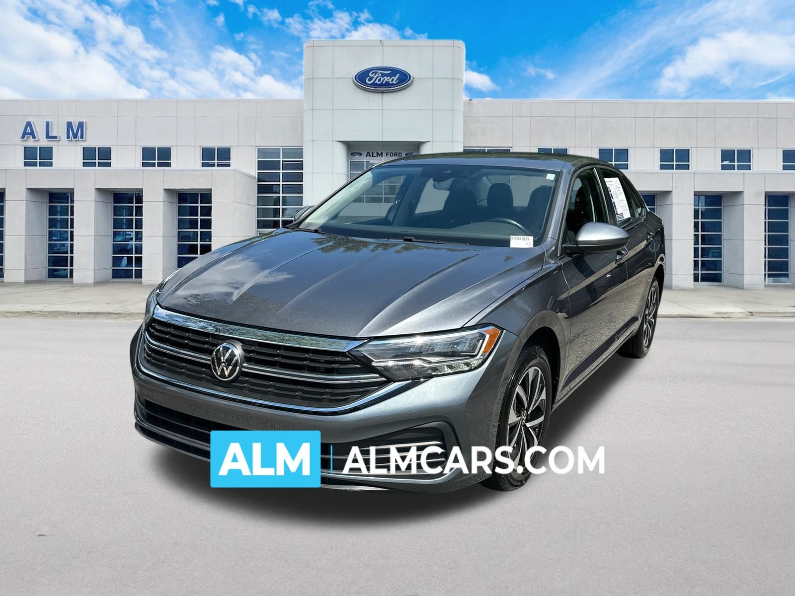 Gray 2024 Volkswagen Jetta Sedan Front-Wheel Drive 8-Speed Automatic
