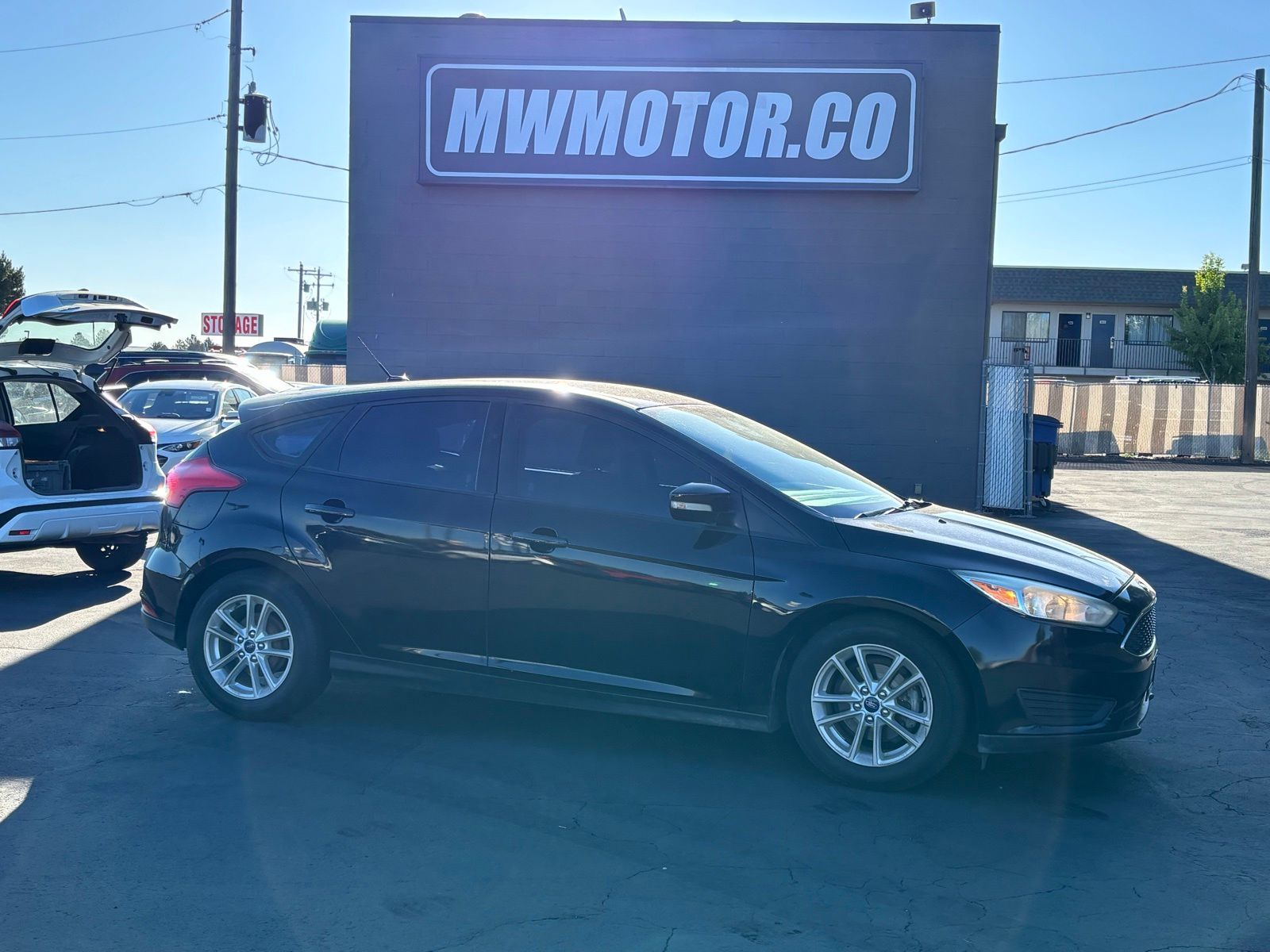 2017 Ford Focus 5 Door Hatch SE's photo