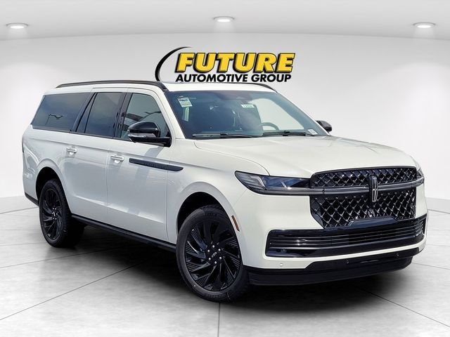 White Metallic 2026 Lincoln Navigator SUV / Crossover Four-Wheel Drive Automatic