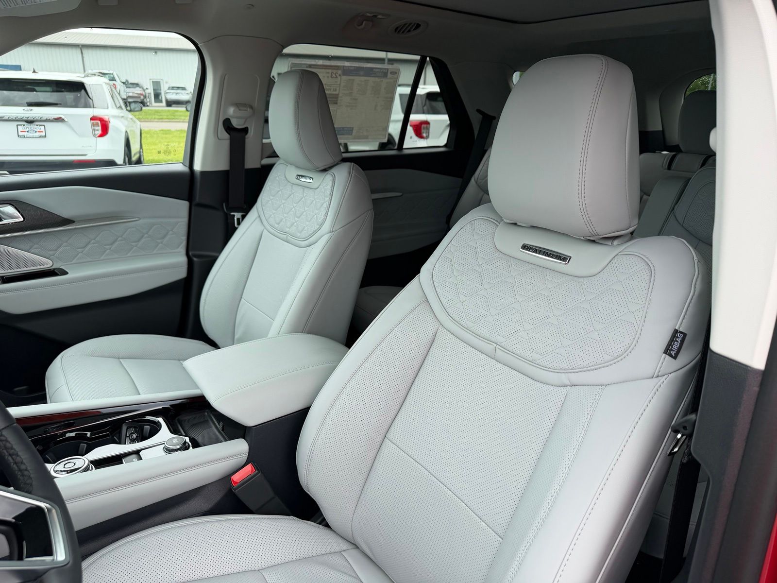 2026 Ford Explorer image 13
