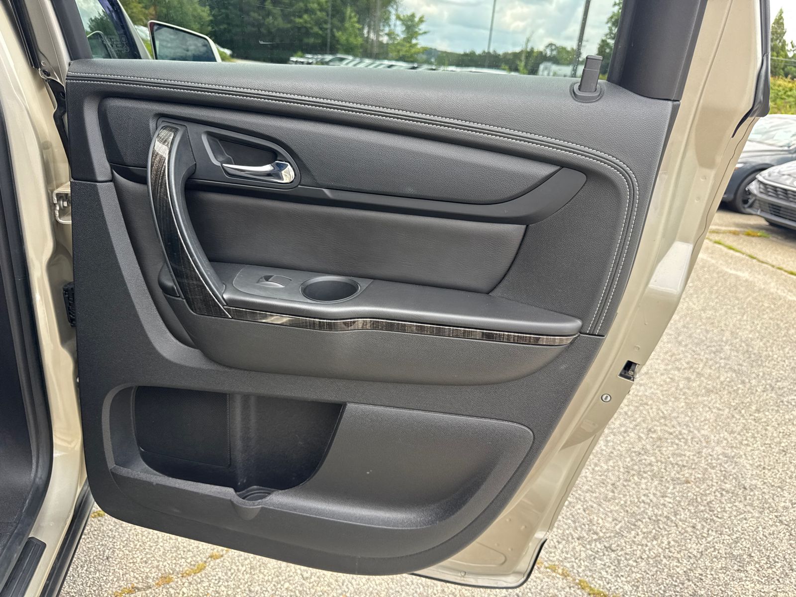 Used 2016 Silver GMC SLT-1 image 16