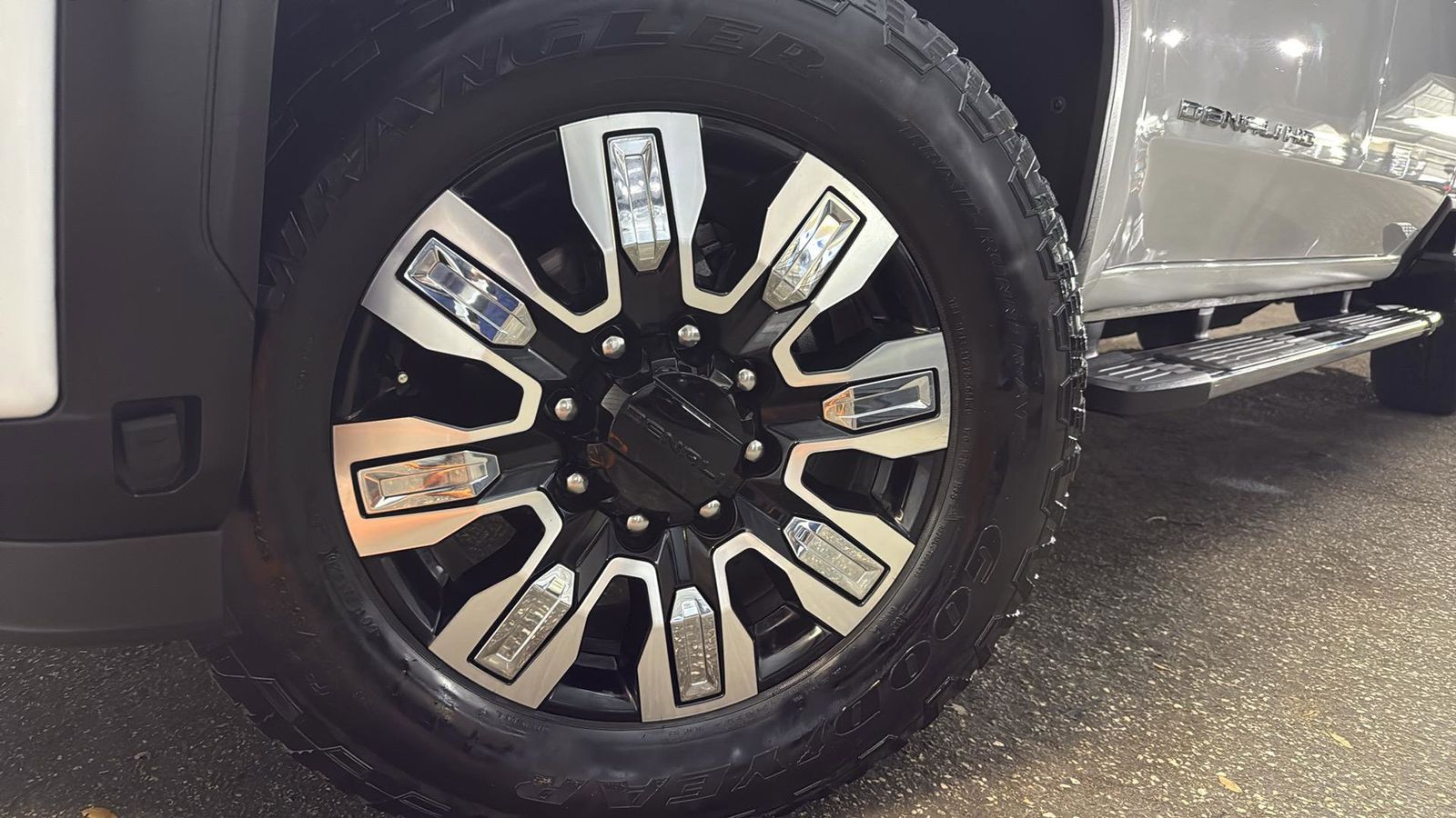 Used Car 2024 Gmc Sierra 2500hd  Denali For Sale Under $80,000 In Austin, Texas