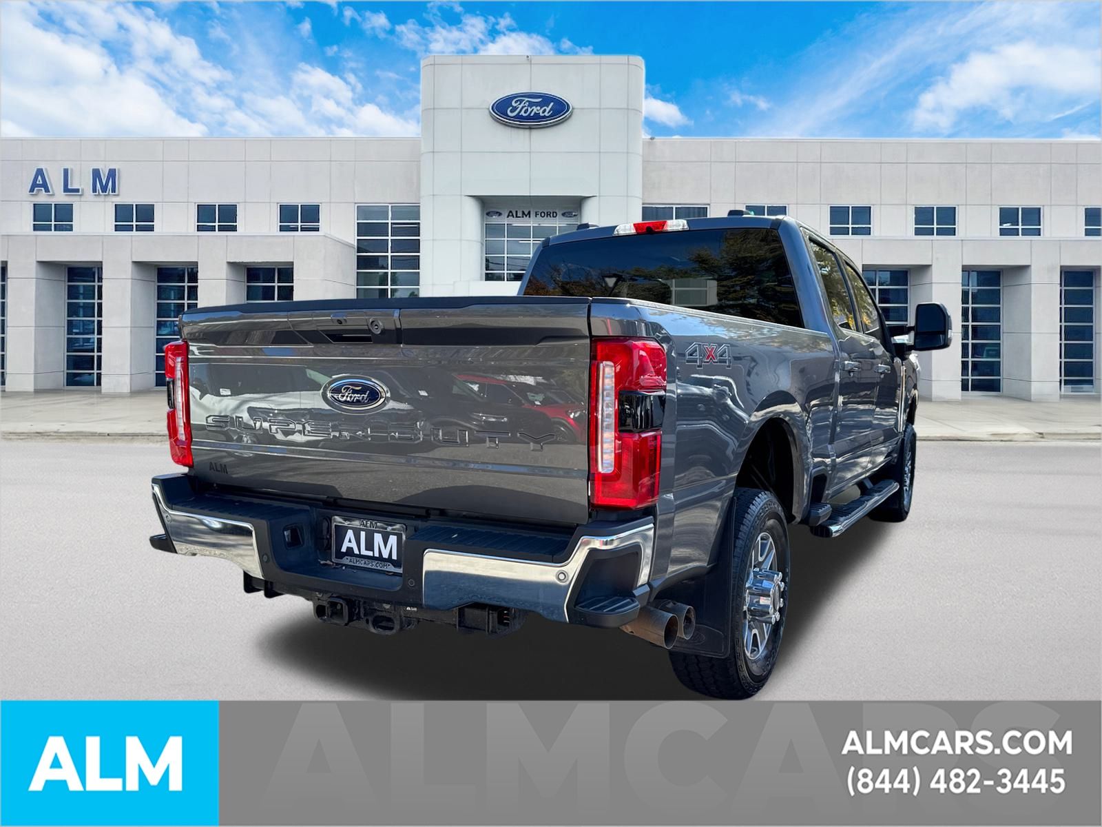 Used 2025 Gray Ford Lariat image 5