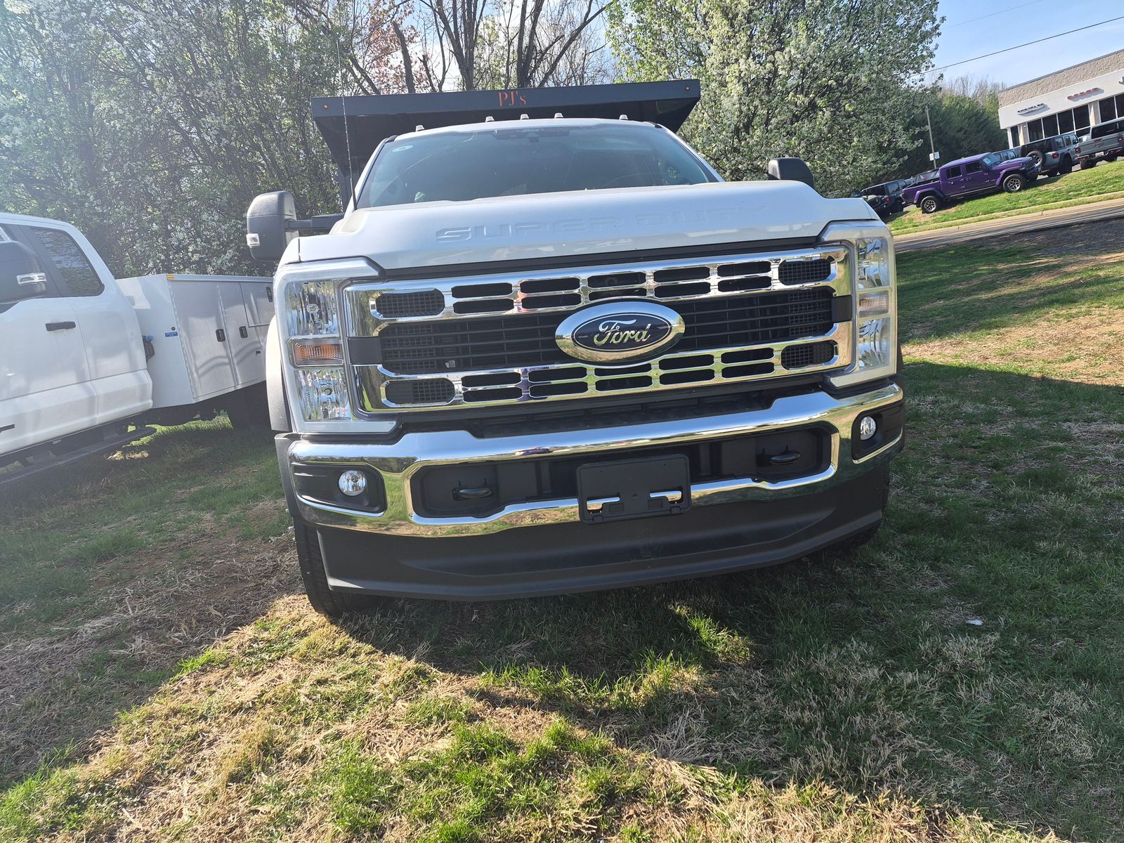 New 2026 Oxford White Ford XL image 16