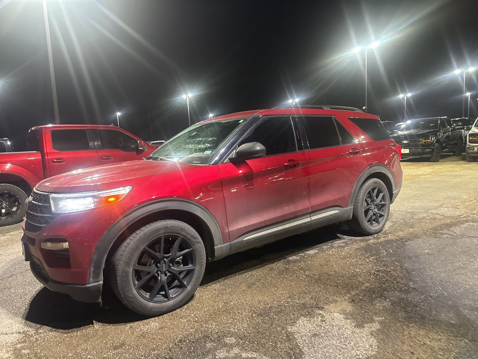 2021 Ford Explorer XLT 4