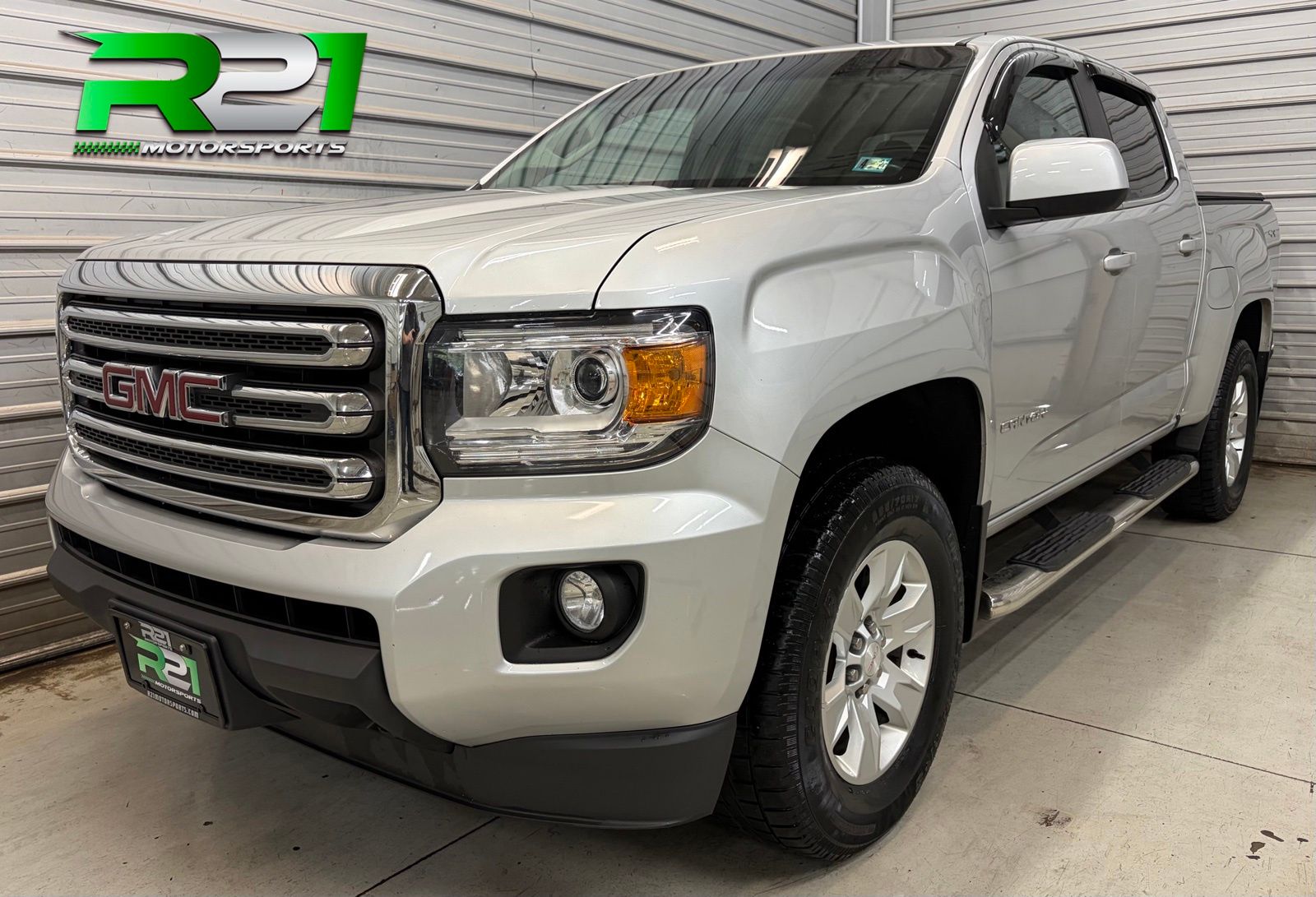 2018 GMC Canyon Plata (Quicksilver Metallic) Camioneta Todo terreno 8 velocidades Automática