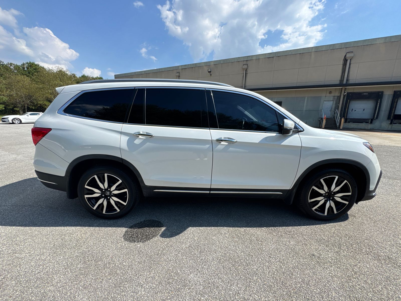 2022 Honda Pilot Elite photo 4