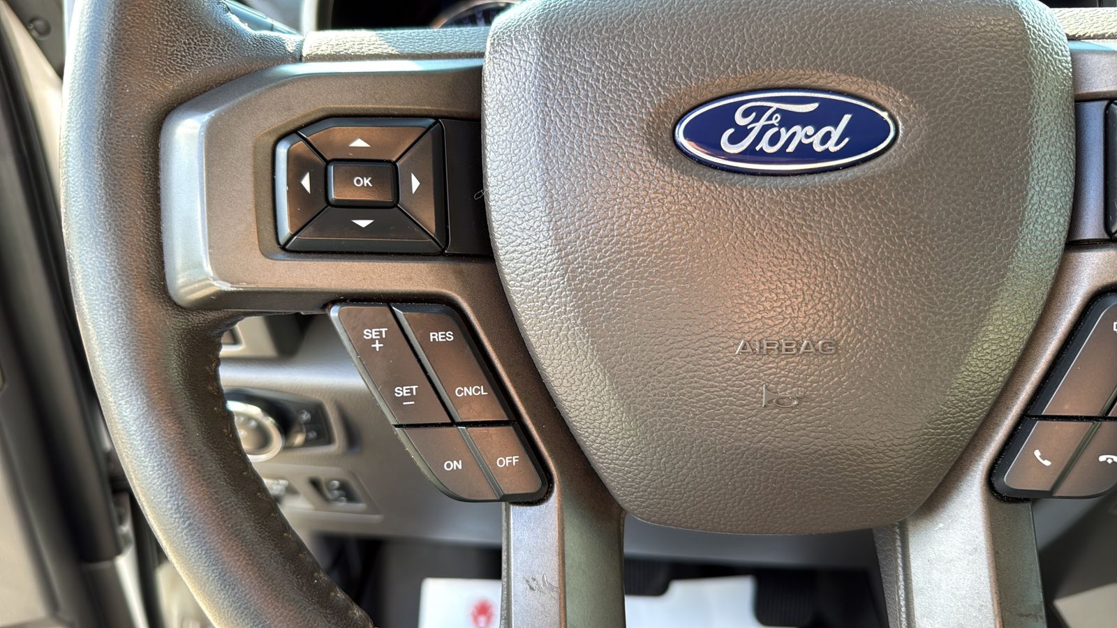 Used Car 2018 Ford Expedition  Xlt For Sale Under $25,000 In Austin, Texas