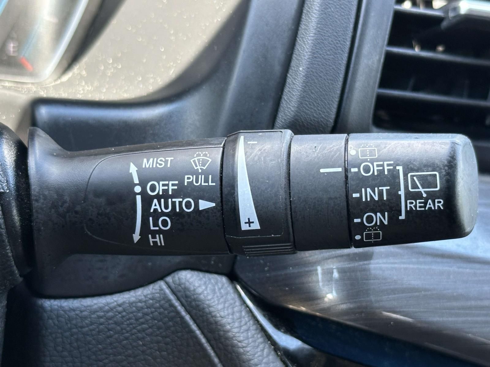 Used 2022  Honda Elite image 32