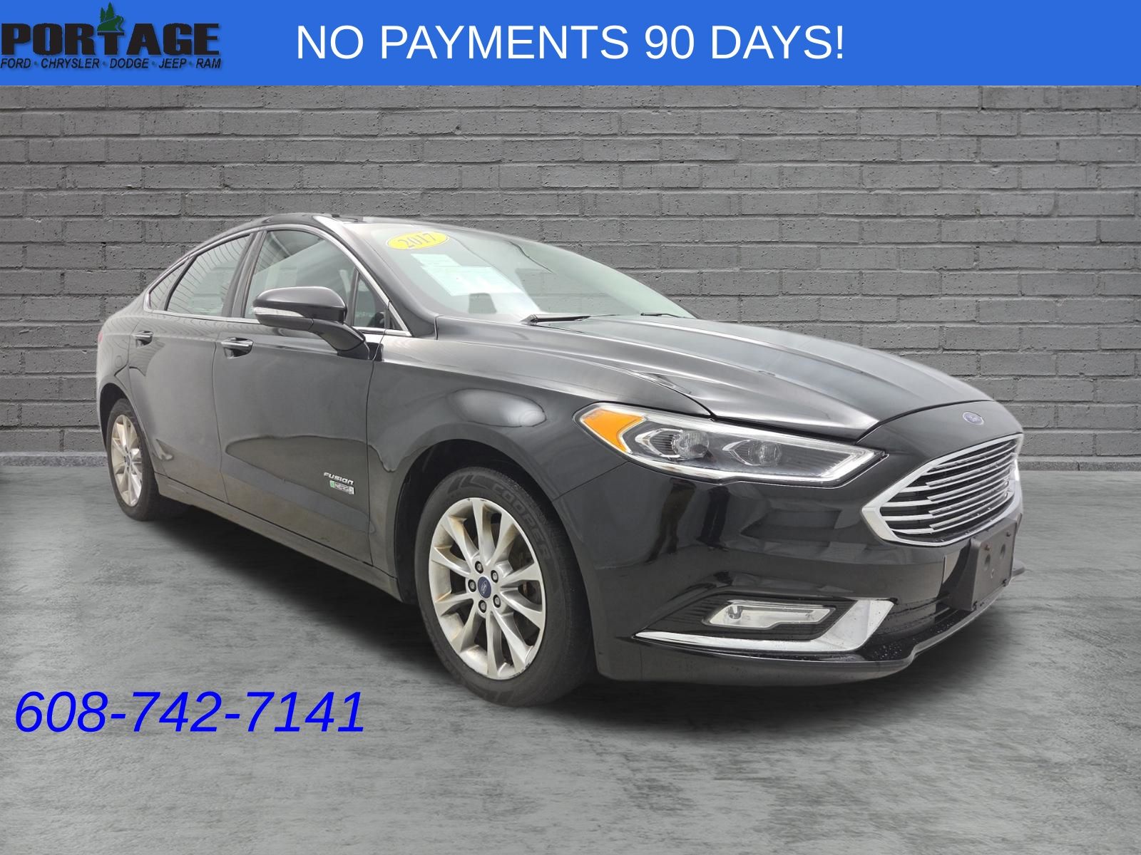 2017 Ford Fusion Energi Negro (Shadow Black) Sedán Tracción delantera Transmisión variable continua
