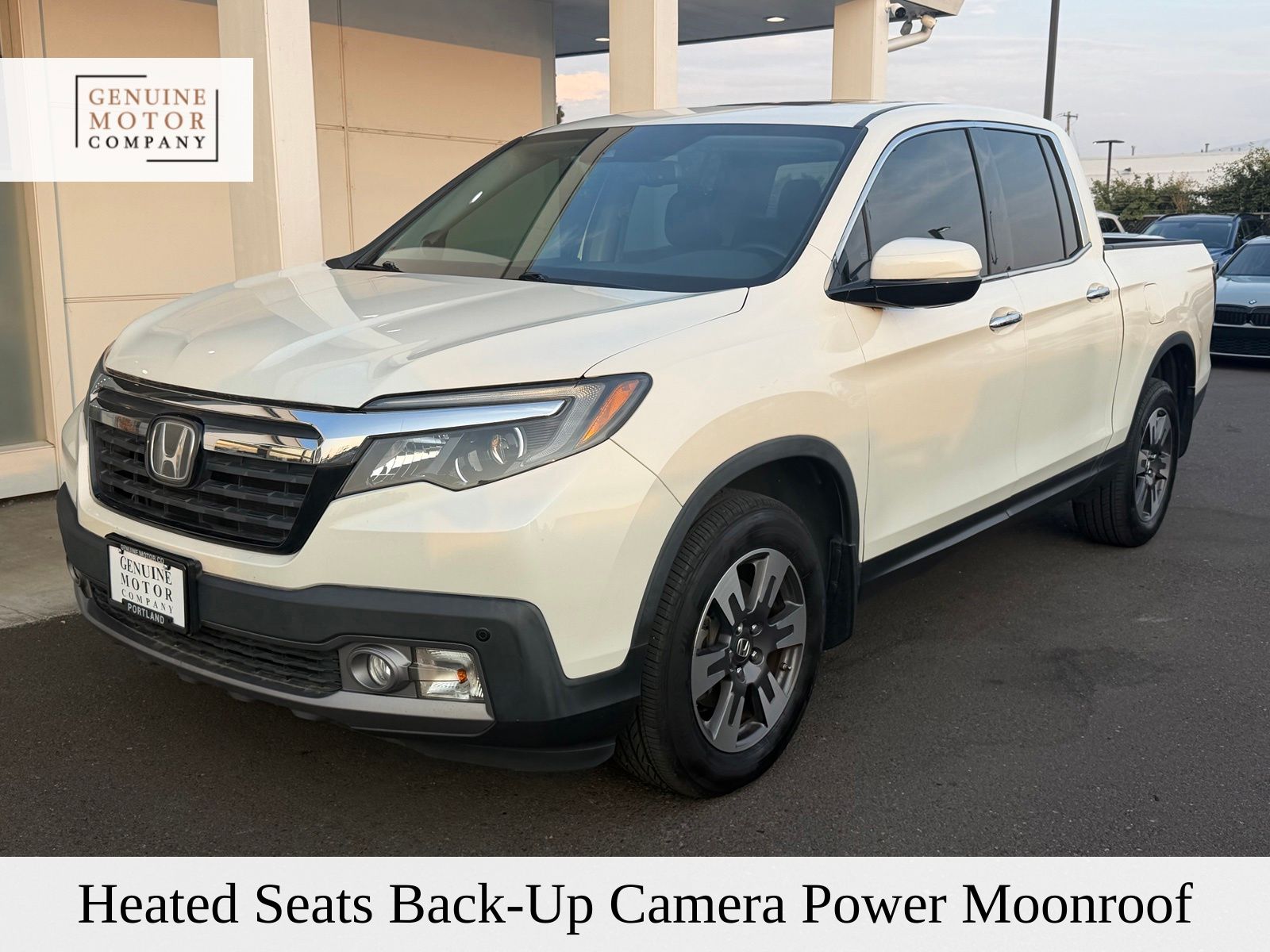 White Diamond Pearl 2018 Honda Ridgeline Pickup Truck All-Wheel Drive 6-Speed Automatic