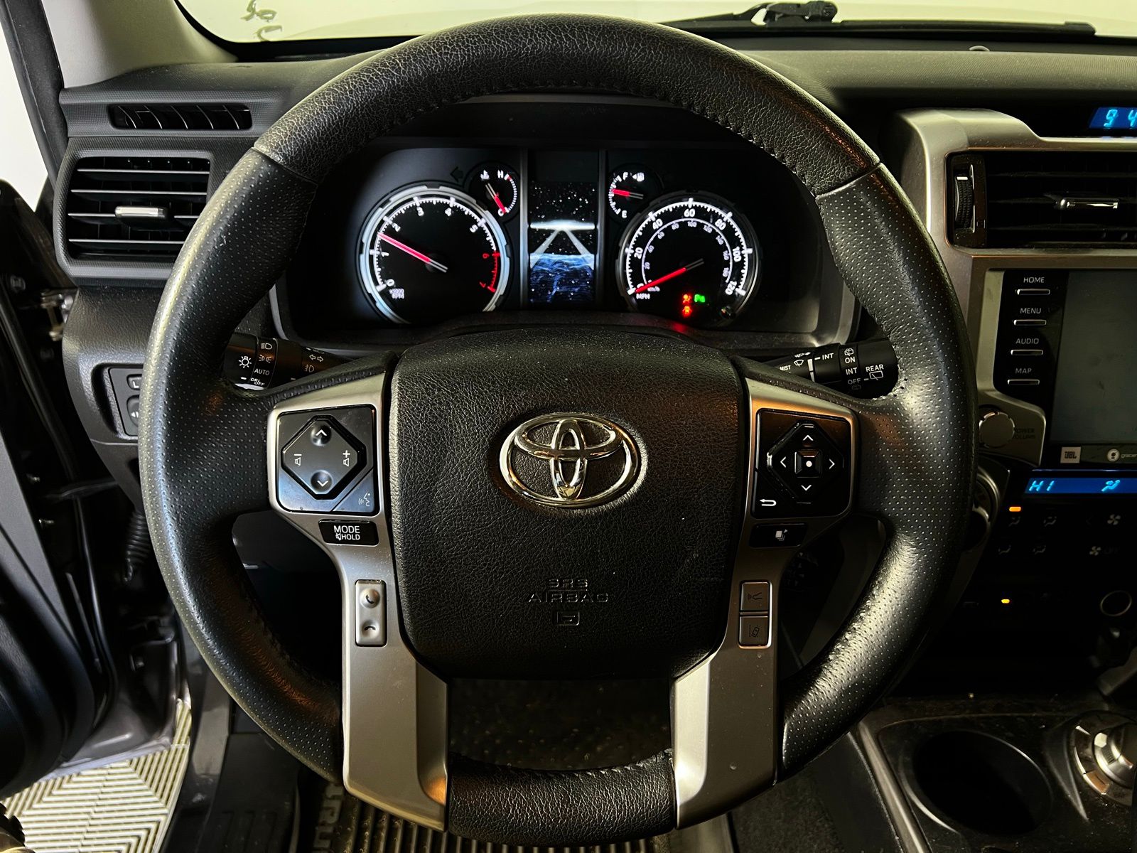Thumbnail: 2022 Toyota 4Runner - 9
