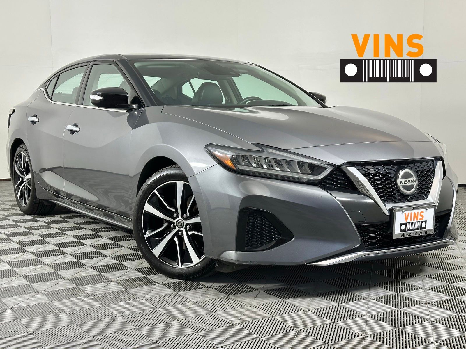 2022 Nissan Maxima SV's photo