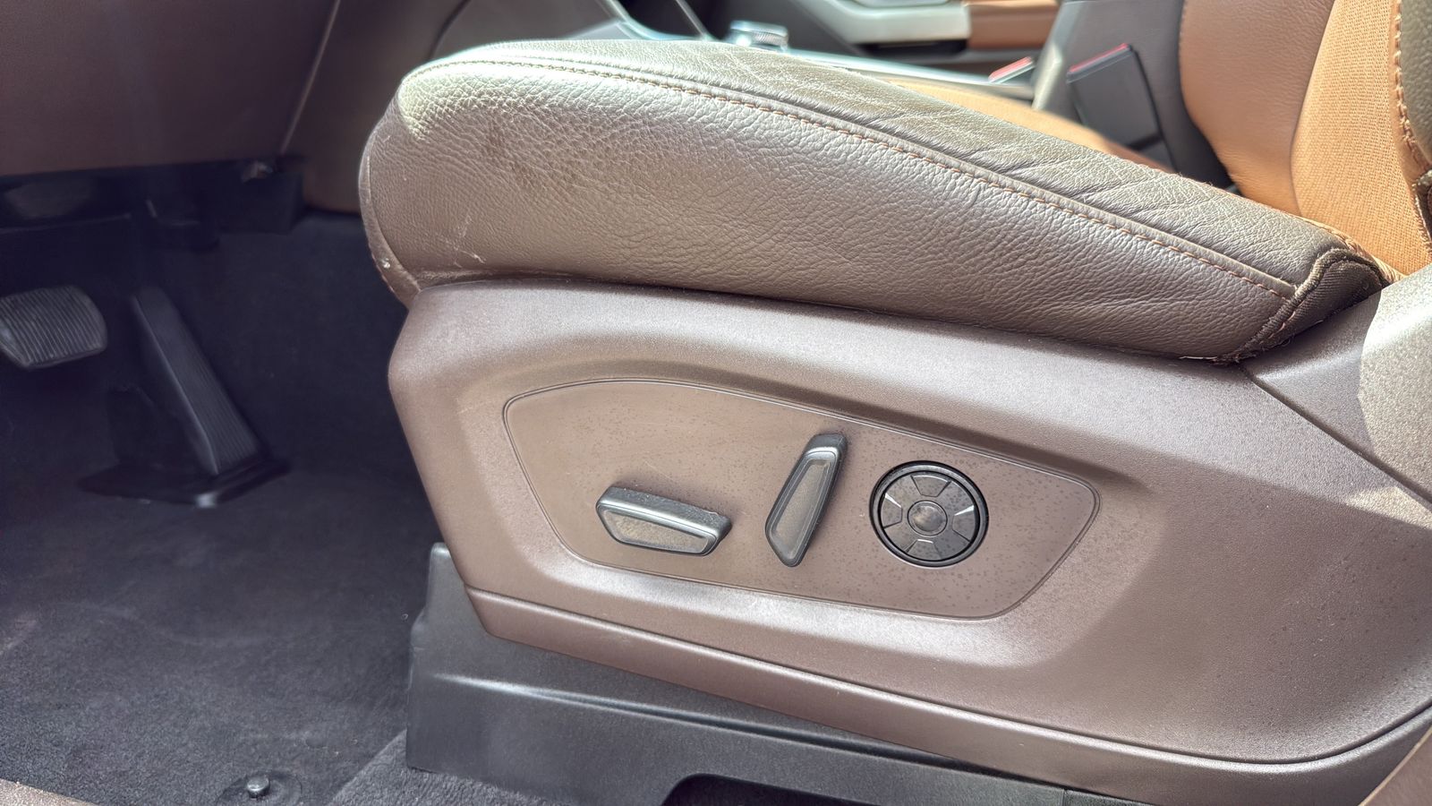Used Car 2021 Ford Explorer  King Ranch For Sale Under $35,000 In Austin, Texas