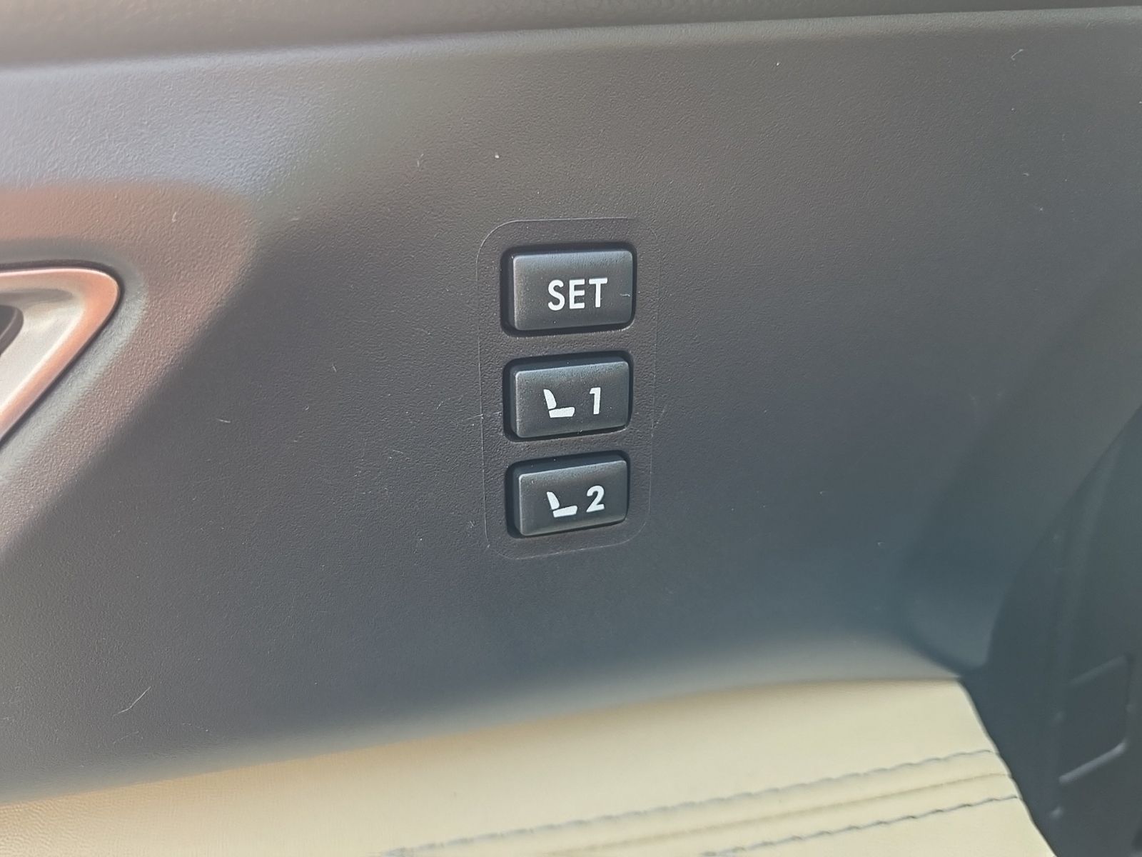 Used 2020 Black Subaru Limited image 41