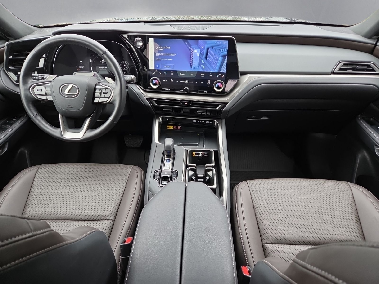 Used 2025  Lexus 350 Premium image 3