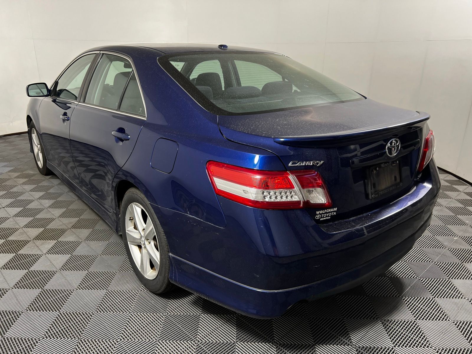 Thumbnail: 2010 Toyota Camry - 7