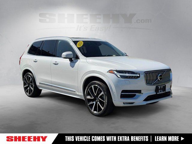 2023 Volvo XC90 B6 Plus 7-Seater 4WD's photo