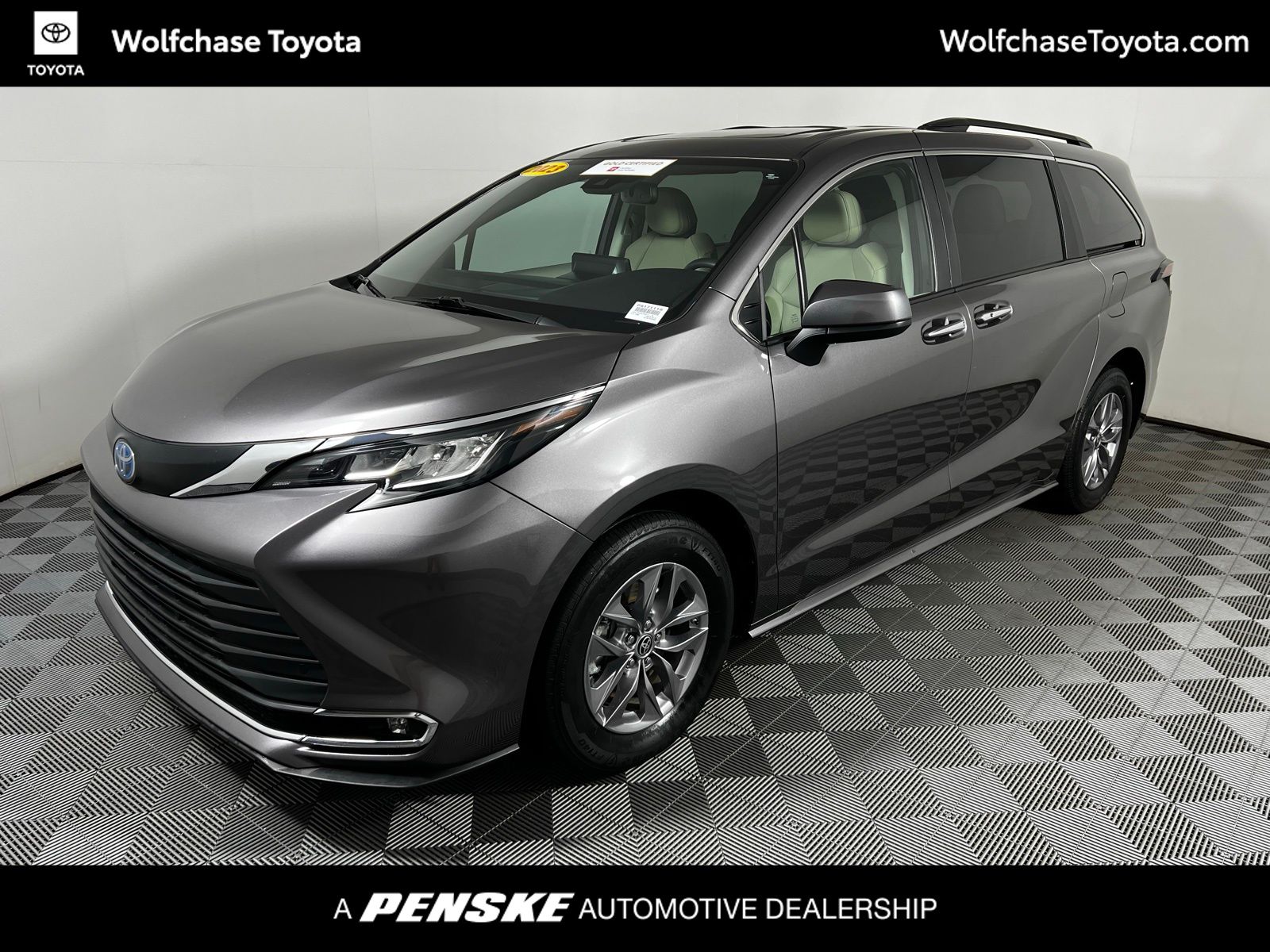 2023 Toyota Sienna XLE -
                Cordova, TN