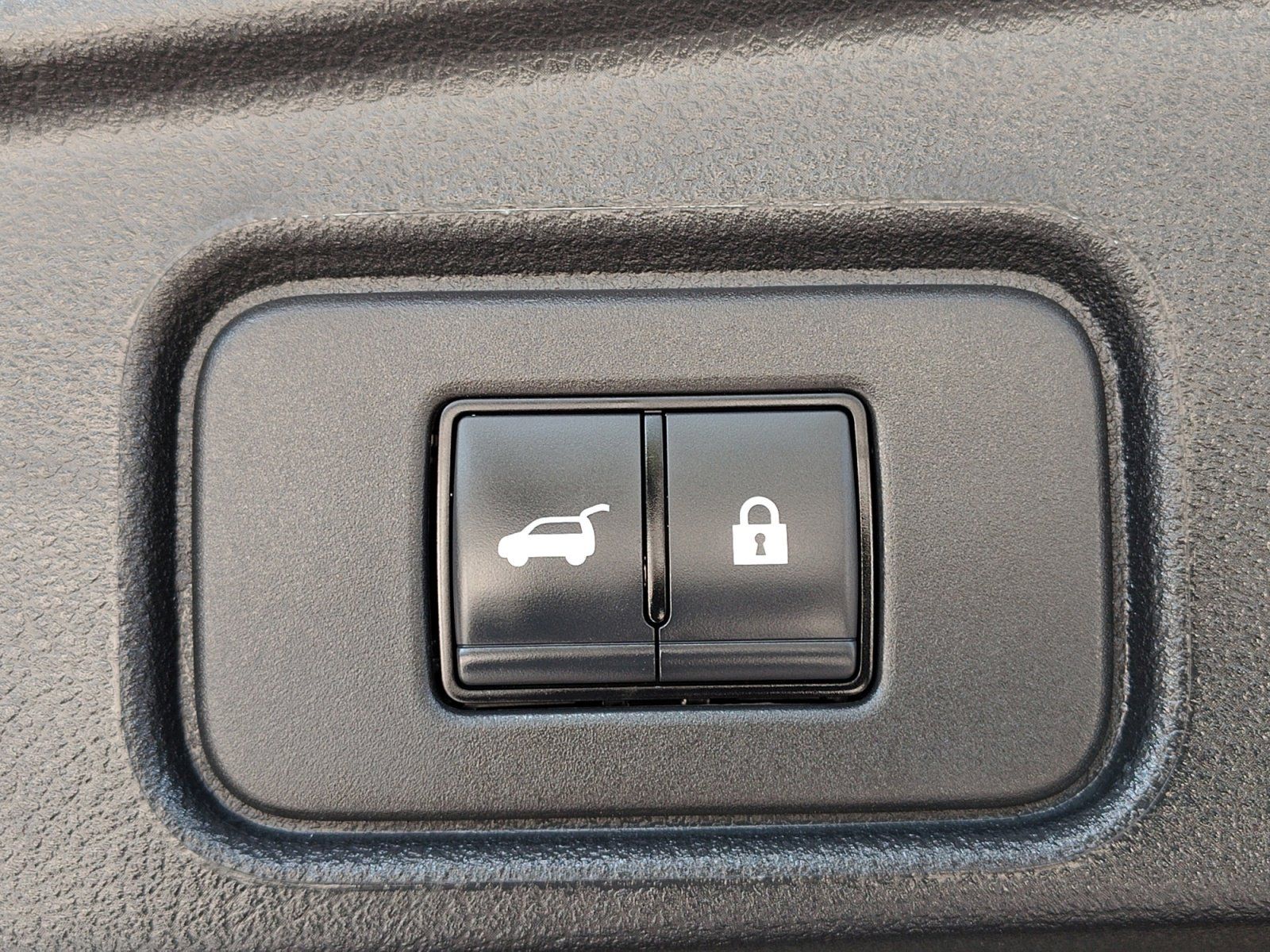 Used Car 2024 Nissan Pathfinder  Sl For Sale Under $35,000 In San Antonio, Texas