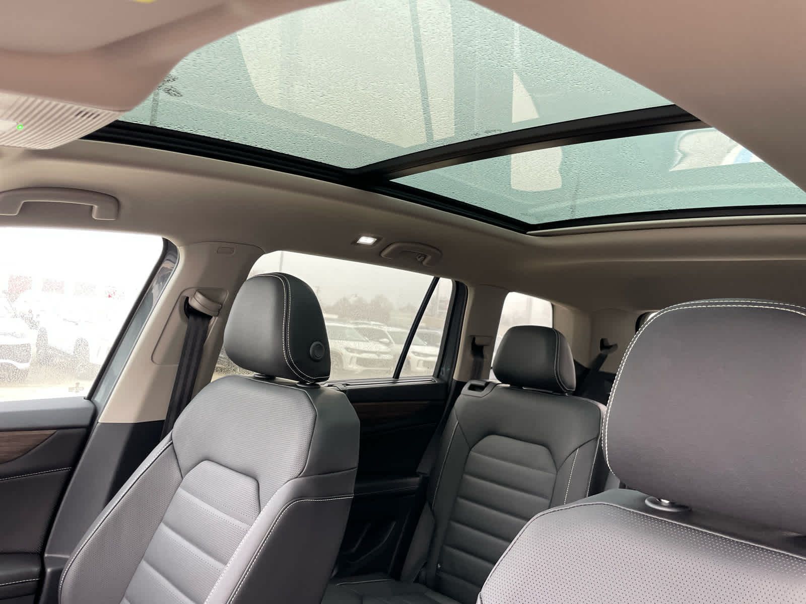 new 2026 Volkswagen Atlas car, priced at $51,443