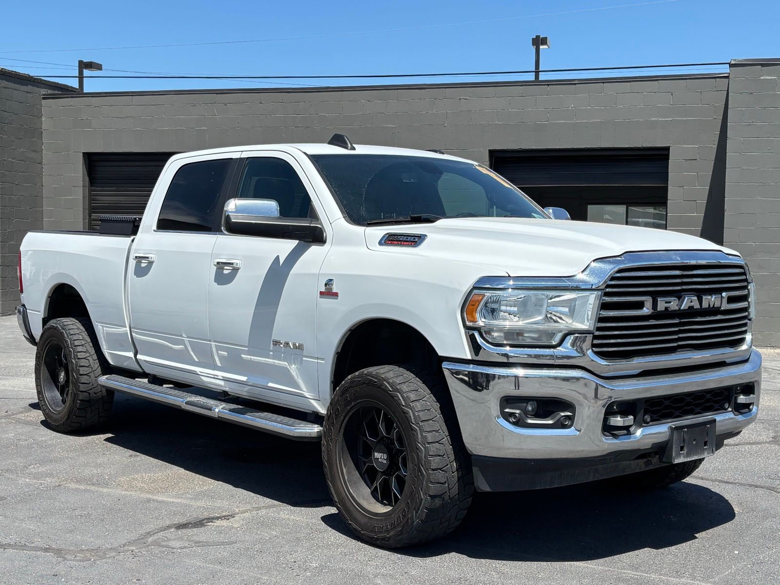 2020 RAM 2500 Big Horn 4X4 Crew Cab SWB's photo