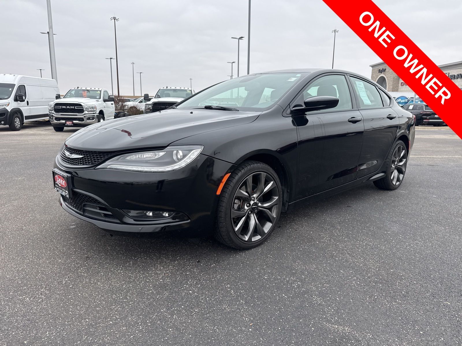 2015 Chrysler 200 S Sedan AWD