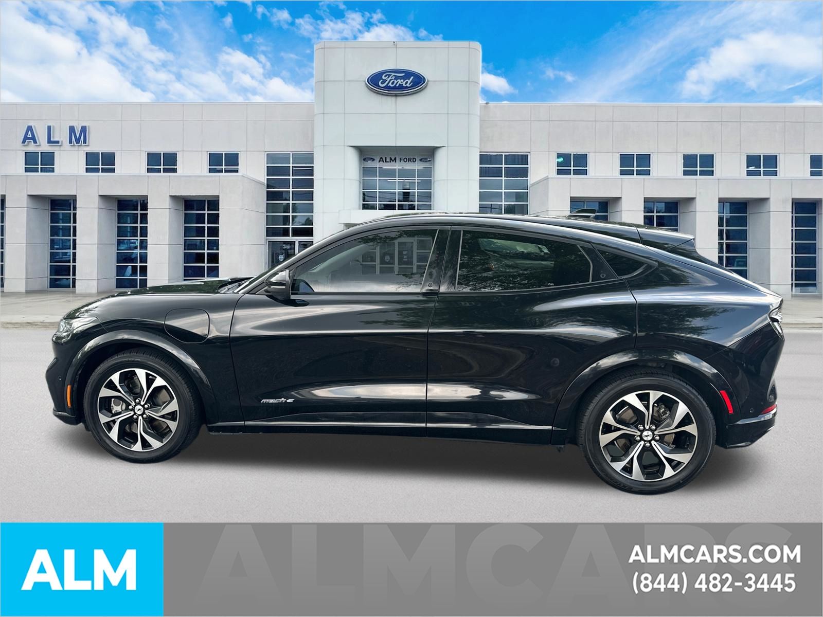 Used 2023 Black Ford Premium image 9