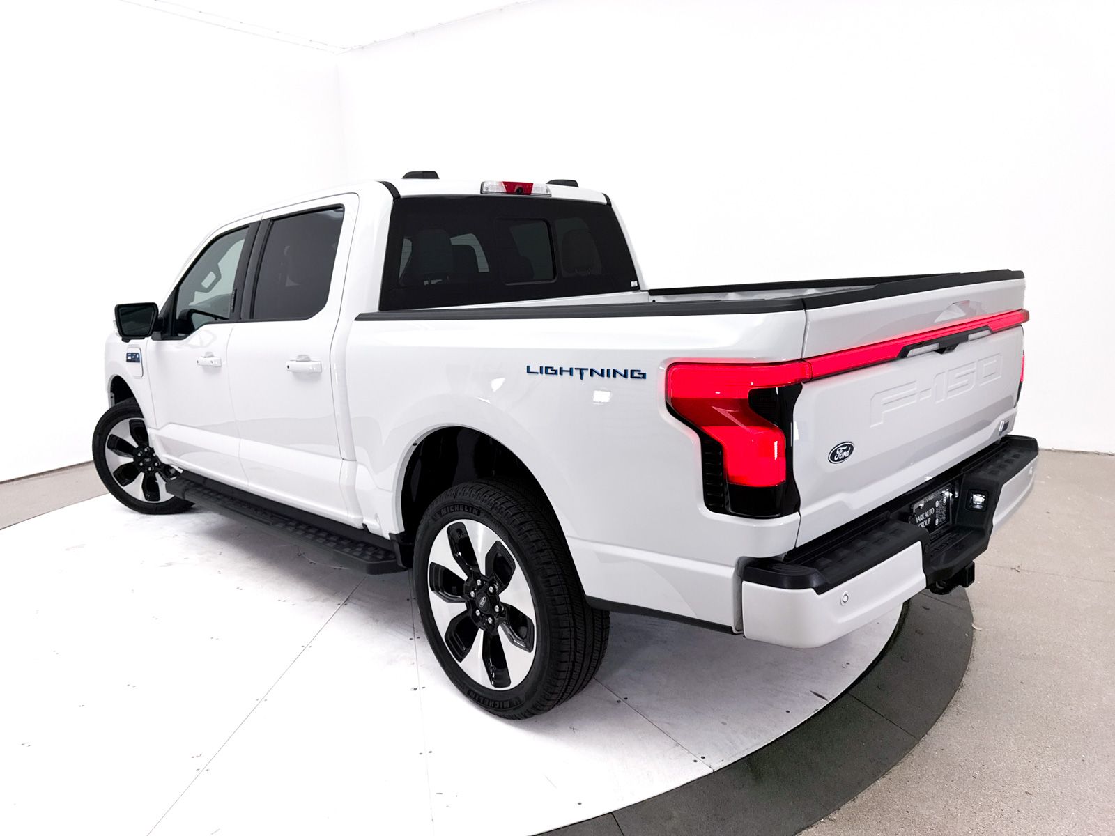 Used 2025 Ford F-150 Lightning Platinum with VIN 1FT6W7L76SWG04694 for sale in Scottsdale, AZ