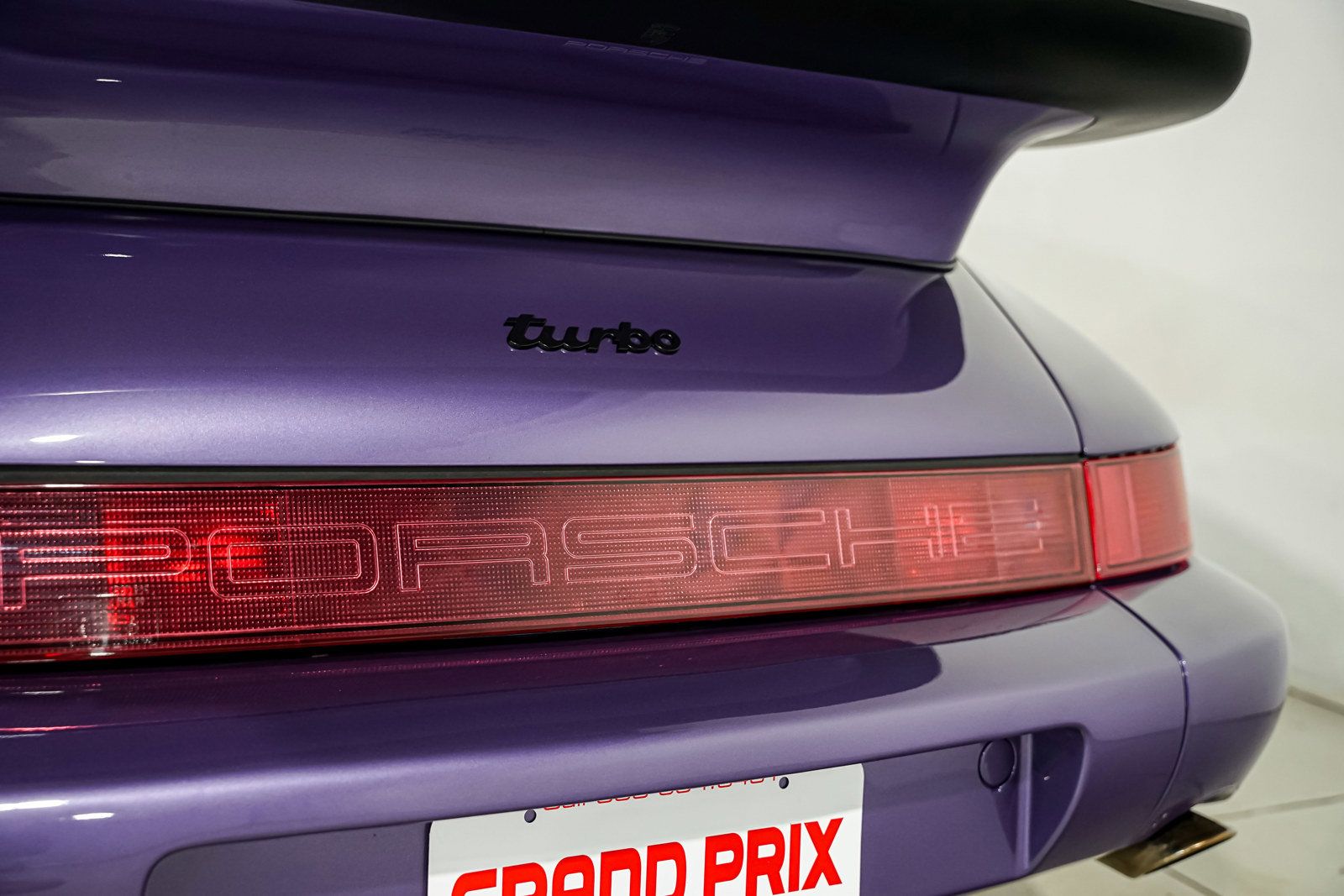 1991 Porsche 911 Turbo — photo 38